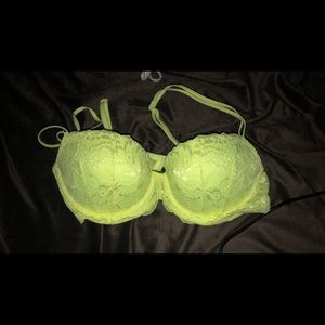 NWOT Neon green VS DATE bra. Push Up
